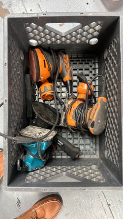 4 Electric Sanders Power Tools