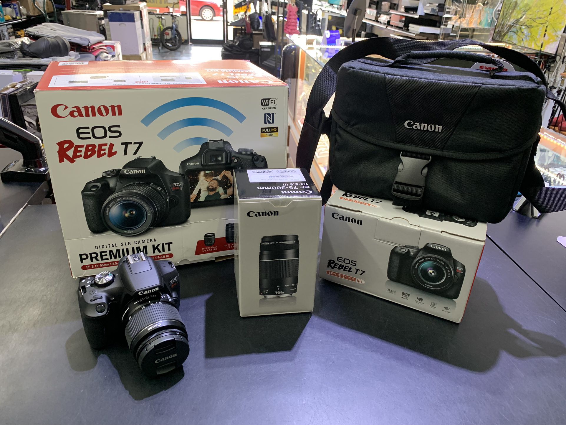 Canon EIS REBEL T7 Camera Kit w/ EF-s 18-55mm & EF75-300 Lens