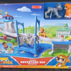 Paw Patrol (Adventure Bay Rescue Set)Brand New