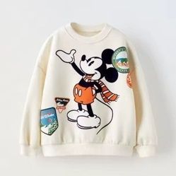 Mickey Mouse Sweatshirt Size 4T🖤✨️