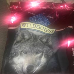 Blue Buffalo. 24lbs