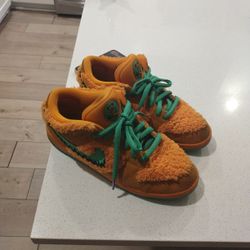 nike sb dunk grateful Dead bears orange