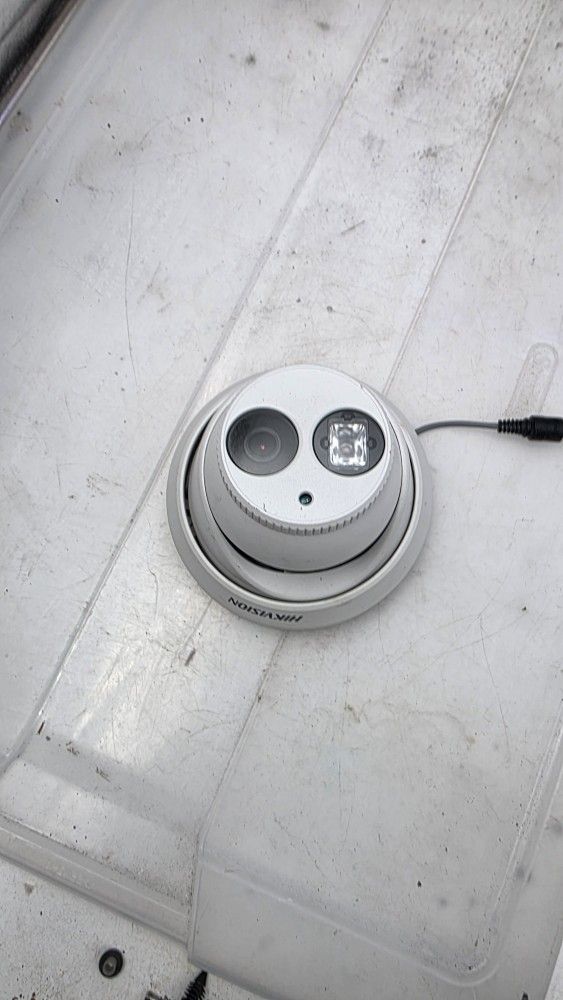 9pc DS-2CE56C5T-IT1-2.8MM 1MP EXIR Turret HD-TVI Security Camera