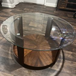 Glass table 
