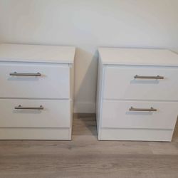 Nightstands. Perfect For Your Home ! - Mesitas De Noche ¡ Perfecto Para Su Hogar ! 