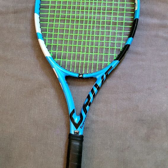Babolat Pure Drive Tennis Racket Carbon Fiber Anti-Torsion FSI Power Technology 2:4¼ NEARLY NEW • ENGINEERED IN FRANCE