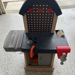 Little Tikes tool bench
