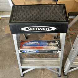 2 2” Small Ladders 