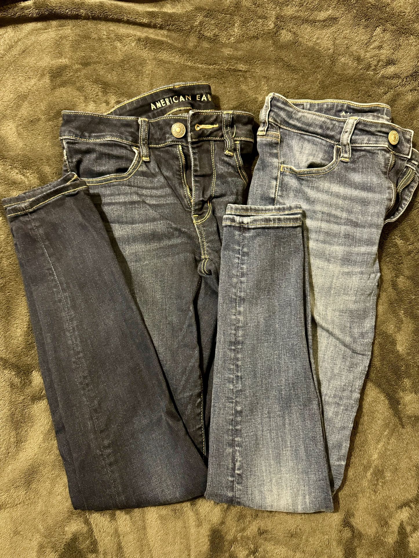 Size 6Long American Eagle Jeans
