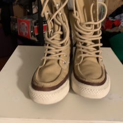 Converses Size 3.5