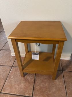 Solid Wood End Table 17”W 14”W 22”H