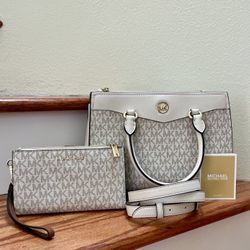 !!REDUCED PRICE!! Michael Kors Handbag W/ Strap & Wallet