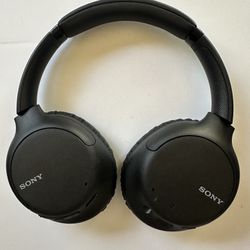 Pre-owned Sony WH-CH710N Headphones Only