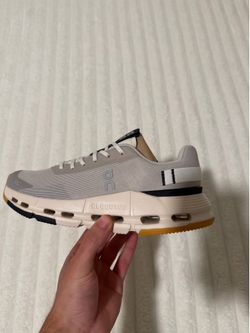 On cloud womens