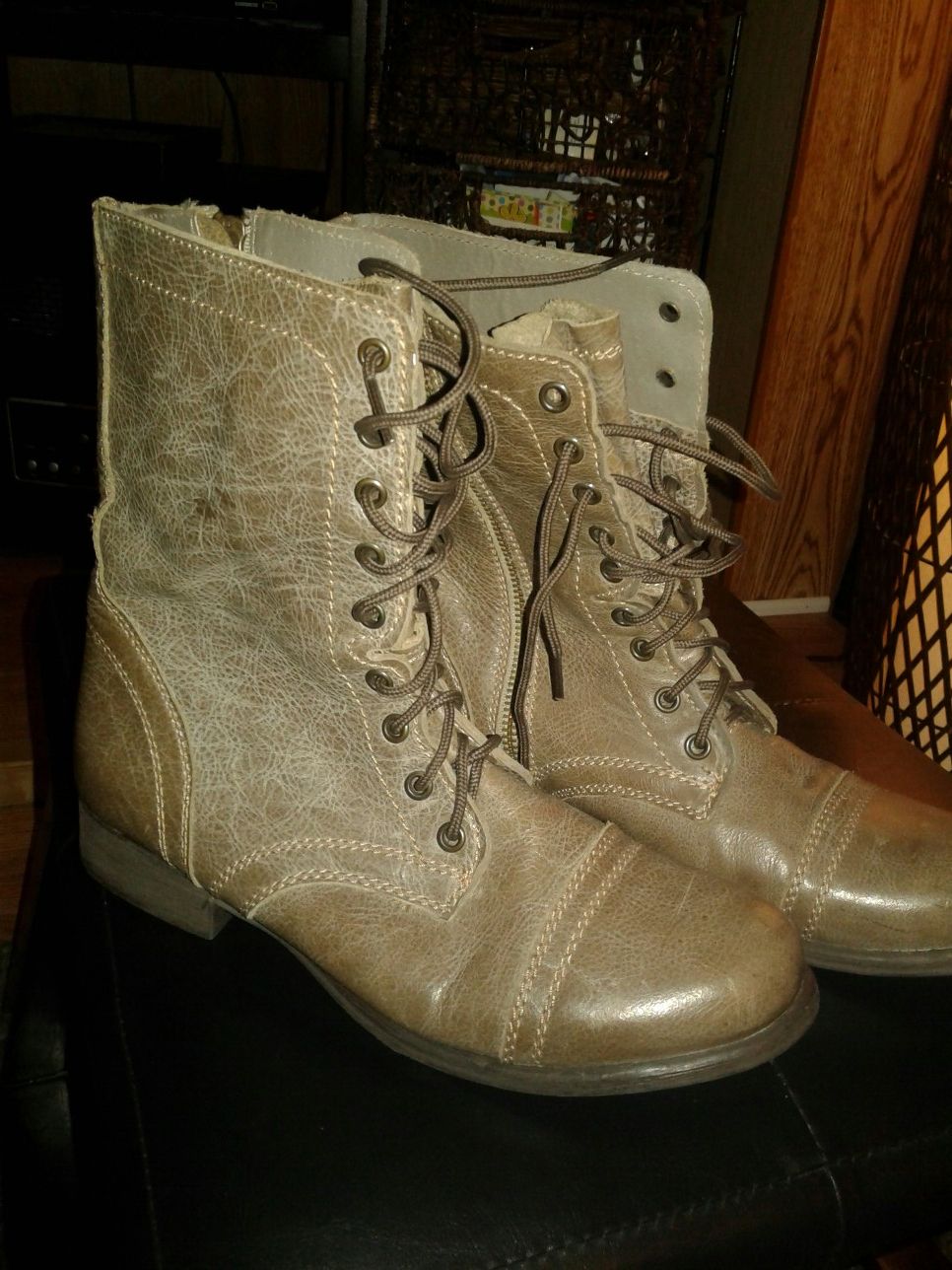 New! STEVE MADDEN Combat Boots