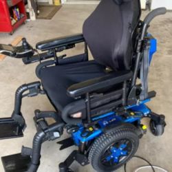 Quantum Q 3speed Power Chair