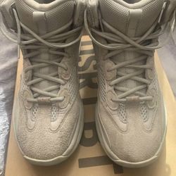 Yezzy Boots Desert Salt