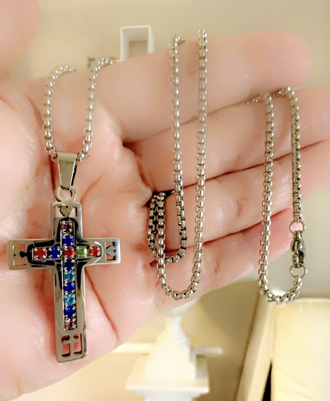 Cross Pendant And Chain 