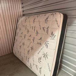 Queen Bed