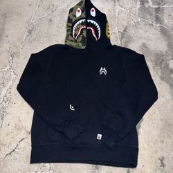 Bape Black Pullover Camo Hoodie🪖