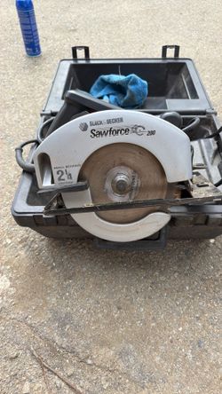 Black and Decker Circular Saw