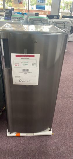 LG 6.0 cu. Ft. Single Door Refrigerator with Inverted Compressor and Pocket Handle in Platinum Silver