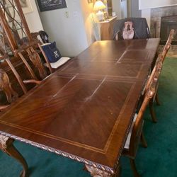Good Condition Solid Heavy Large Mahogany Dining Table with 8 Chairs
