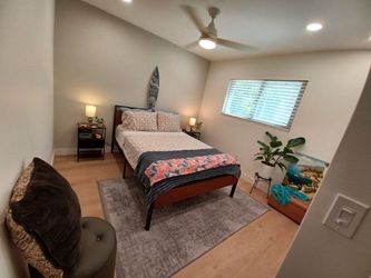 Spacious Cozy Full Size Furniture New
