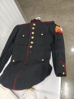 US Marine Corps Dress Blues Uniform - Coat 36R / Pants 28W - White Belt Included
