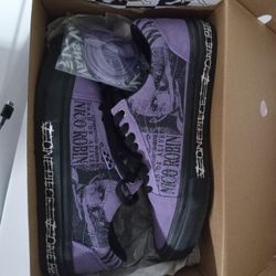 Vans - wanted Nico Robin -rare-sz 7.5 NIB