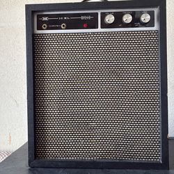 Vintage amplifier