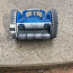 I Pentair Pool Vacuum 