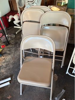 Steal beige folding chairs 4