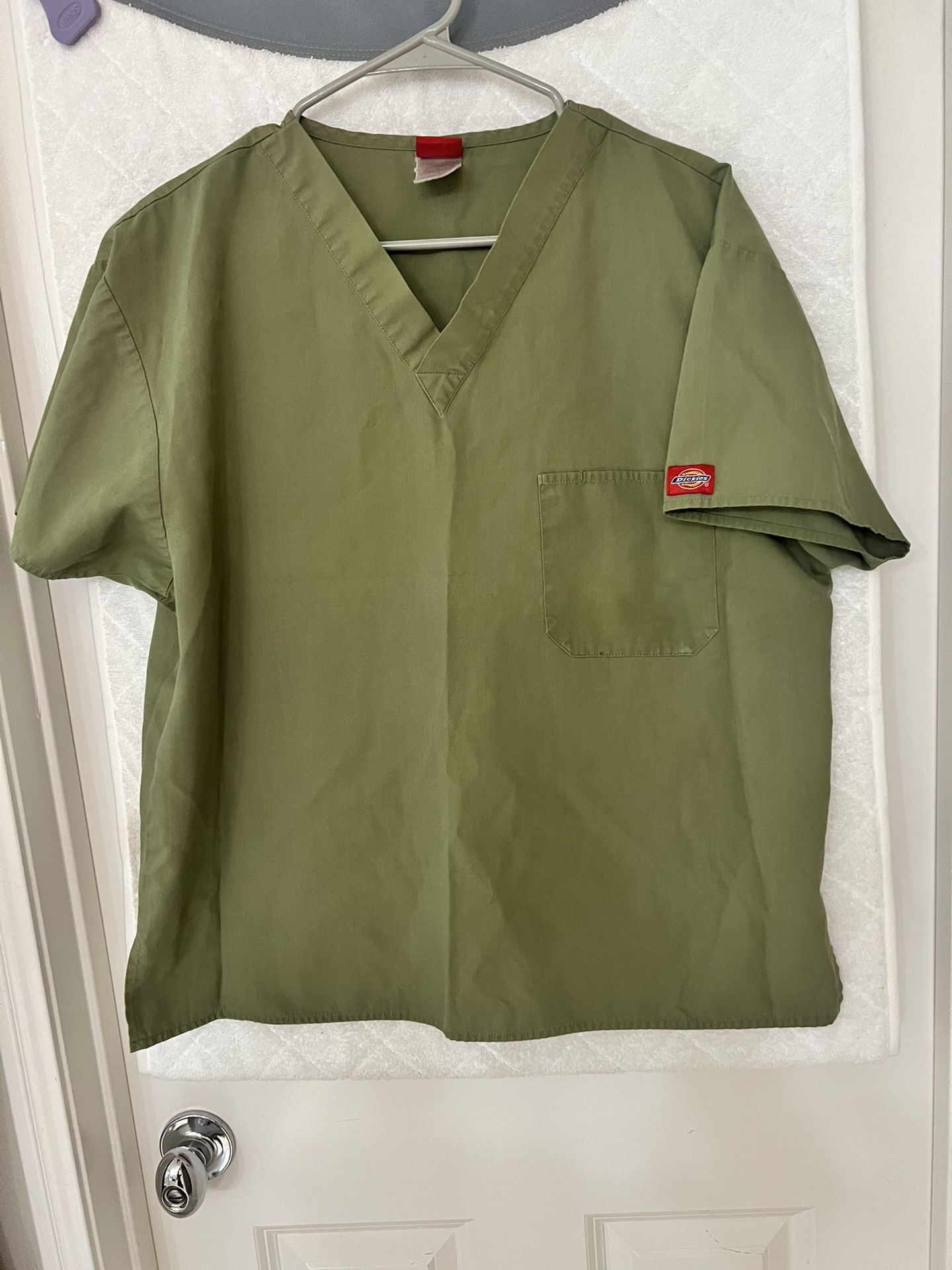 Dickies Scrub Top