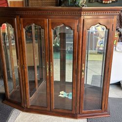 Thomasville China Cabinet And Dresser Base