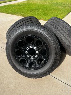 Brand new 2026 F350 Wheels and Tires
