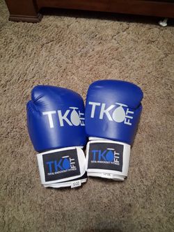 Boxing gloves 12oz