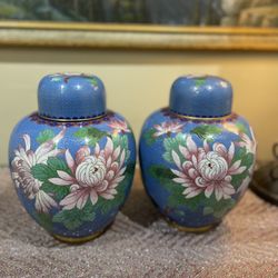 Pair of Chinese Cloisonné Floral Birds Cover Jairs 10”