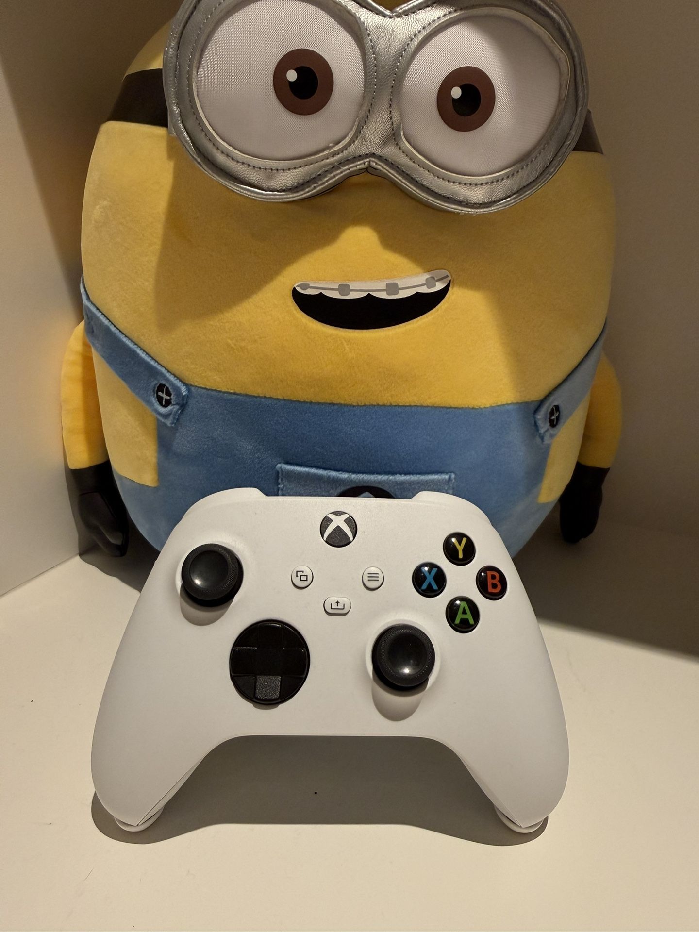 White xbox controller for xbox series x/s