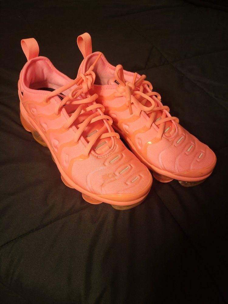 Nike Air Vapormax Size 7