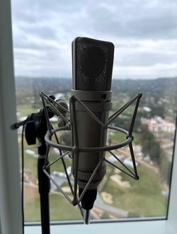 U67 microphone