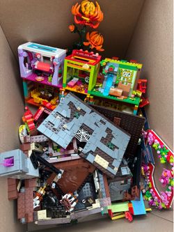 Large Lego lot