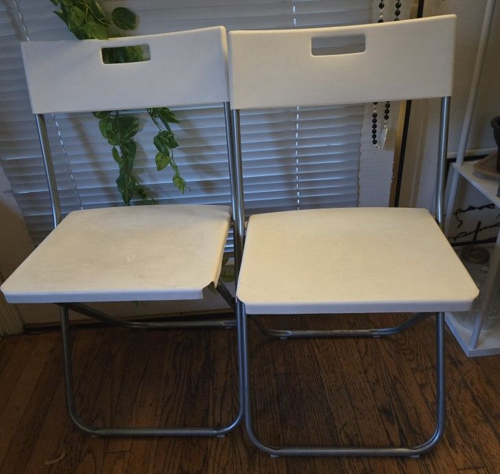 2 Ikea folding chair white