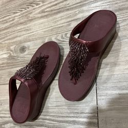 FITFLOP RUMBA OMBRÉ-BEADED TOE-POST SANDALS PLUM BERRY sz 7