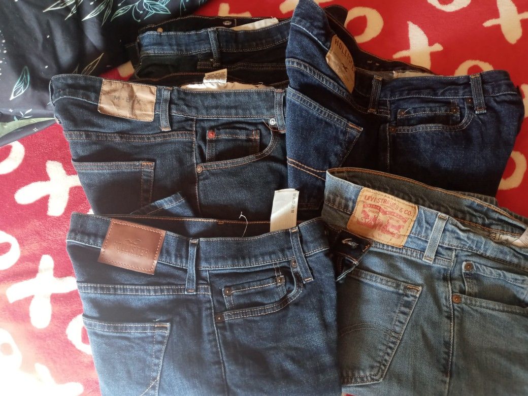 HOLLISTER. LEVI AND MBX JEANS