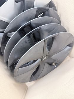 Tesla Hubcaps