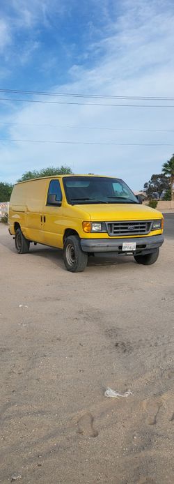 2006 Ford E250