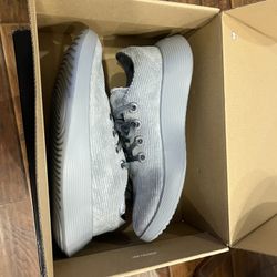 New Grey Allbirds Shoes (Men 10.5)