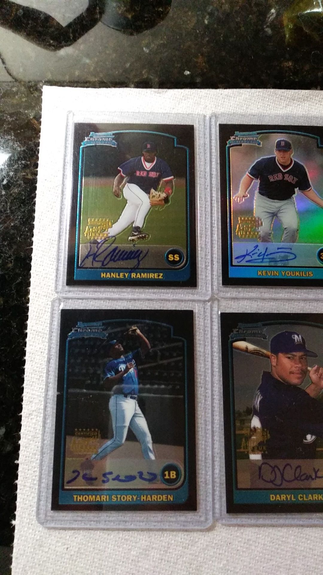 Baseball cards. 2003 Bowman Chrome Near Set With 8 Autos