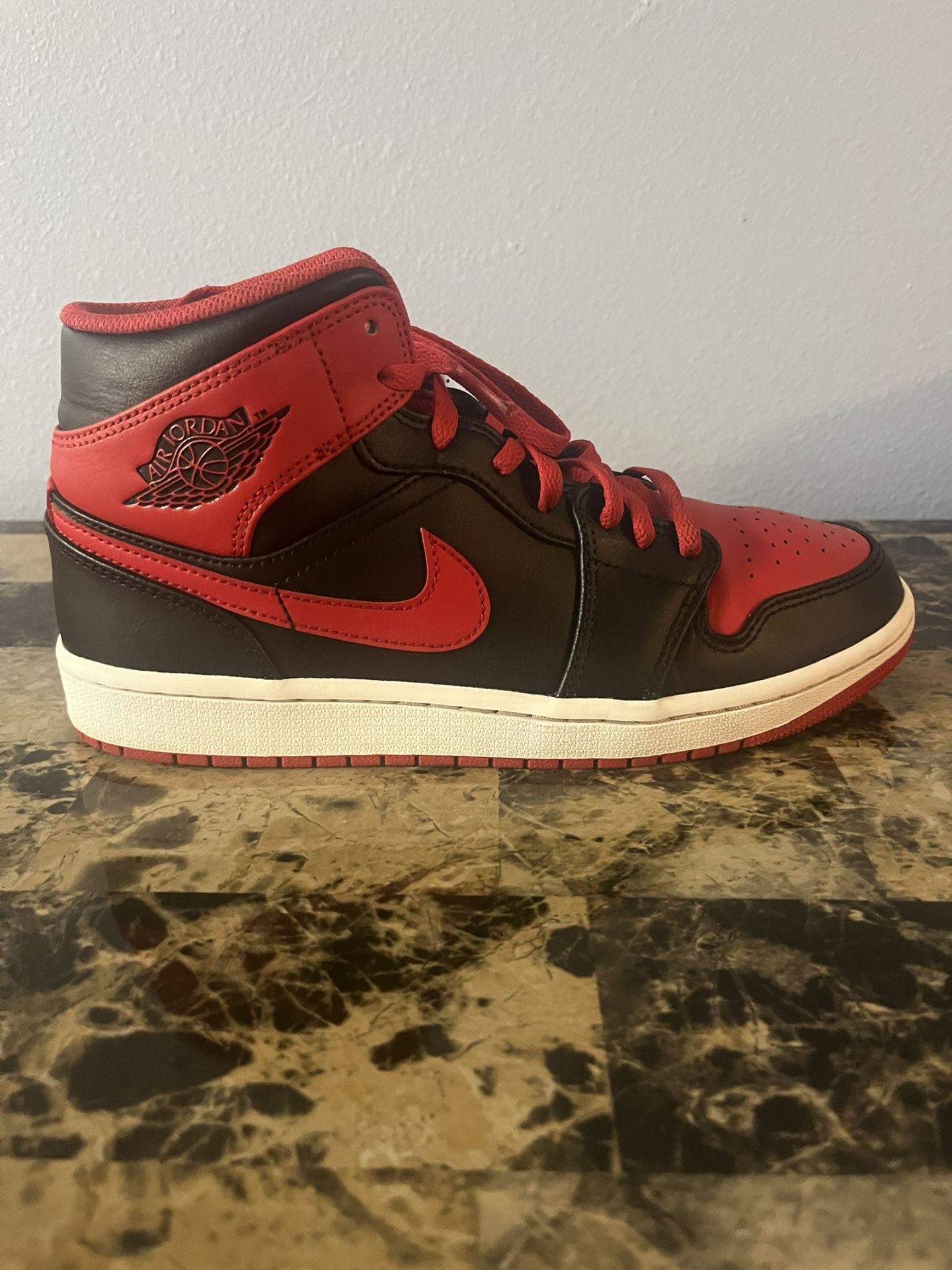 Jordan 1 Bred